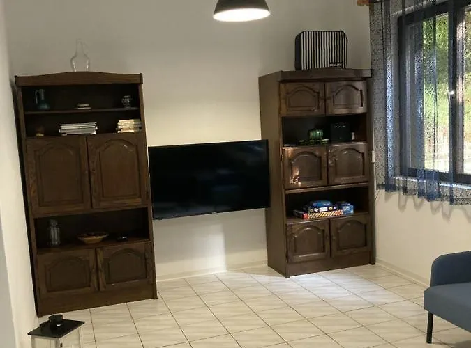 Daire Zoeldike Vendeghaz Tiszafüred