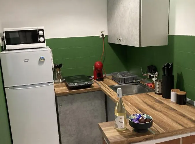 Zoeldike Vendeghaz *