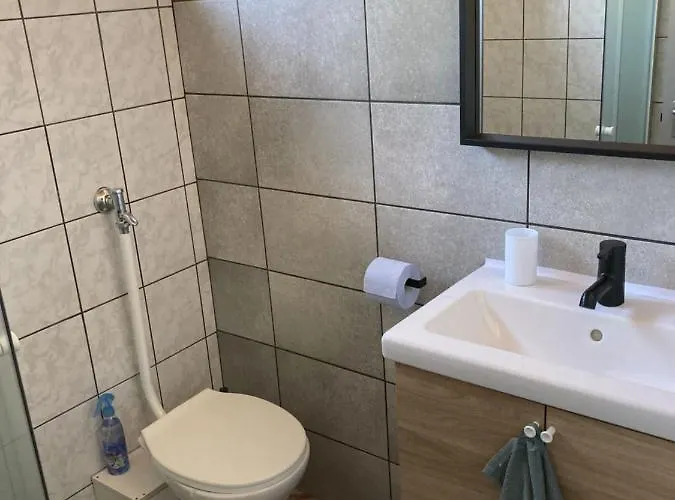 Daire Zoeldike Vendeghaz *